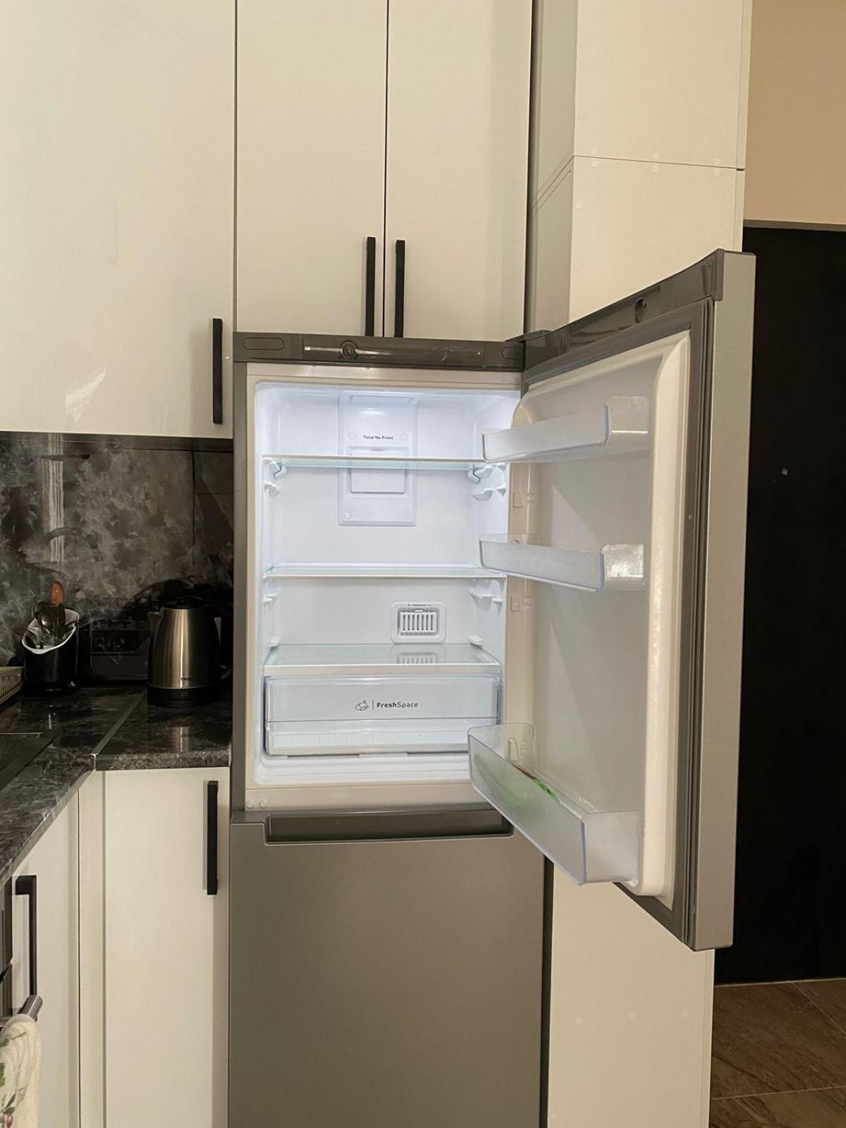 Apartment - "Exclusive" Тбилиси Экстерьер фото